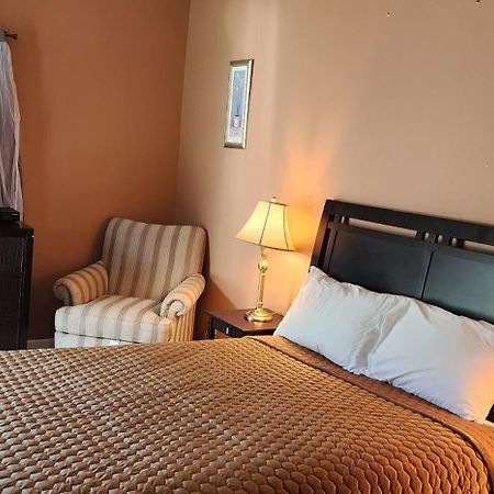 Sea Haven Resort Motel Southampton Esterno foto